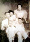 Doroteo & Simplicia young family 2.jpg (186274 bytes)